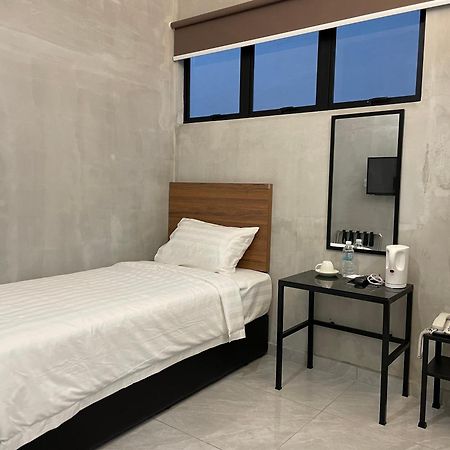 Hpy Hotel Ипох Экстерьер фото
